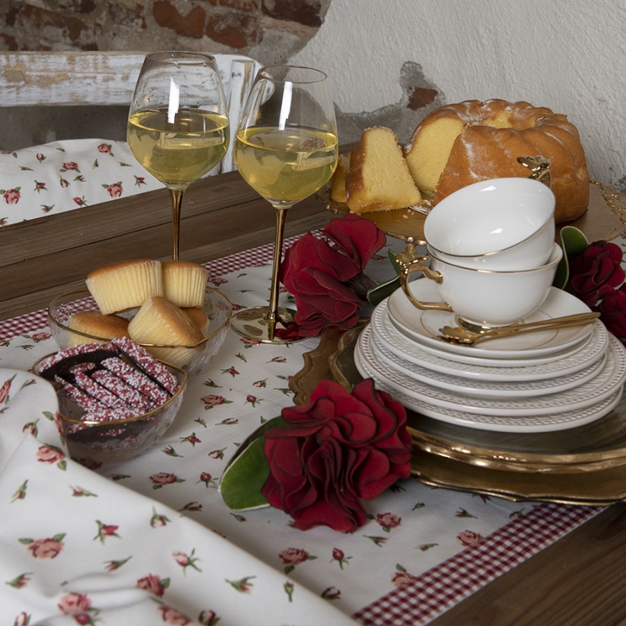 ror65-table-runner-50x160-cm-red-white-cotton-roses-tablecloth (2) ror65 table runner 50x160 cm red white cotton roses tablecloth 2 Розмір: 50*160 см Вага товару: 0,15 кг Колір: білий, червоний Матеріал: 100% бавовна