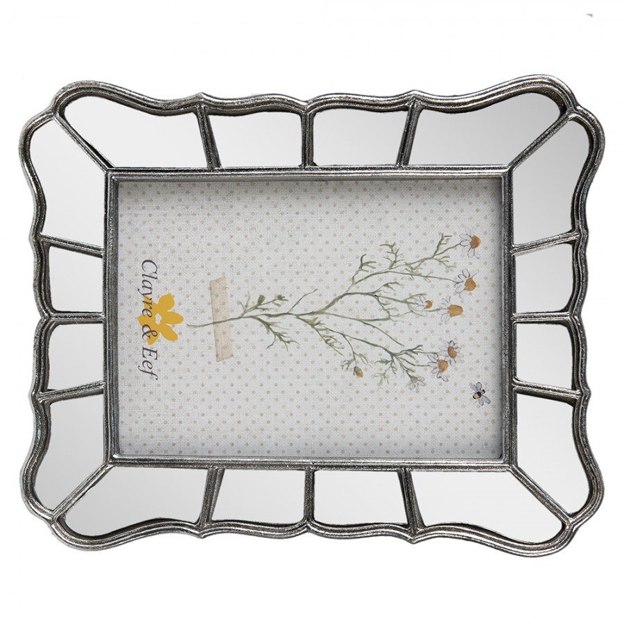 2f0957-photo-frame-13x18-cm-silver-colored-plastic-picture-frame (2) 2f0957 photo frame 13x18 cm silver colored plastic picture frame 2 <ul> <li><span class="jCAhz ChMk0b"><span class="ryNqvb">Розмір: 20*25*2 см</span></span></li> <li class="size"><span class="jCAhz ChMk0b"><span class="ryNqvb">Колір: срібний </span></span></li> <li class="size"><span class="jCAhz ChMk0b"><span class="ryNqvb">Матеріал: полістоун, дзеркало</span></span></li> <li class="size"><span class="jCAhz ChMk0b"><span class="ryNqvb">Вага: 0,5 кг</span></span></li> </ul>