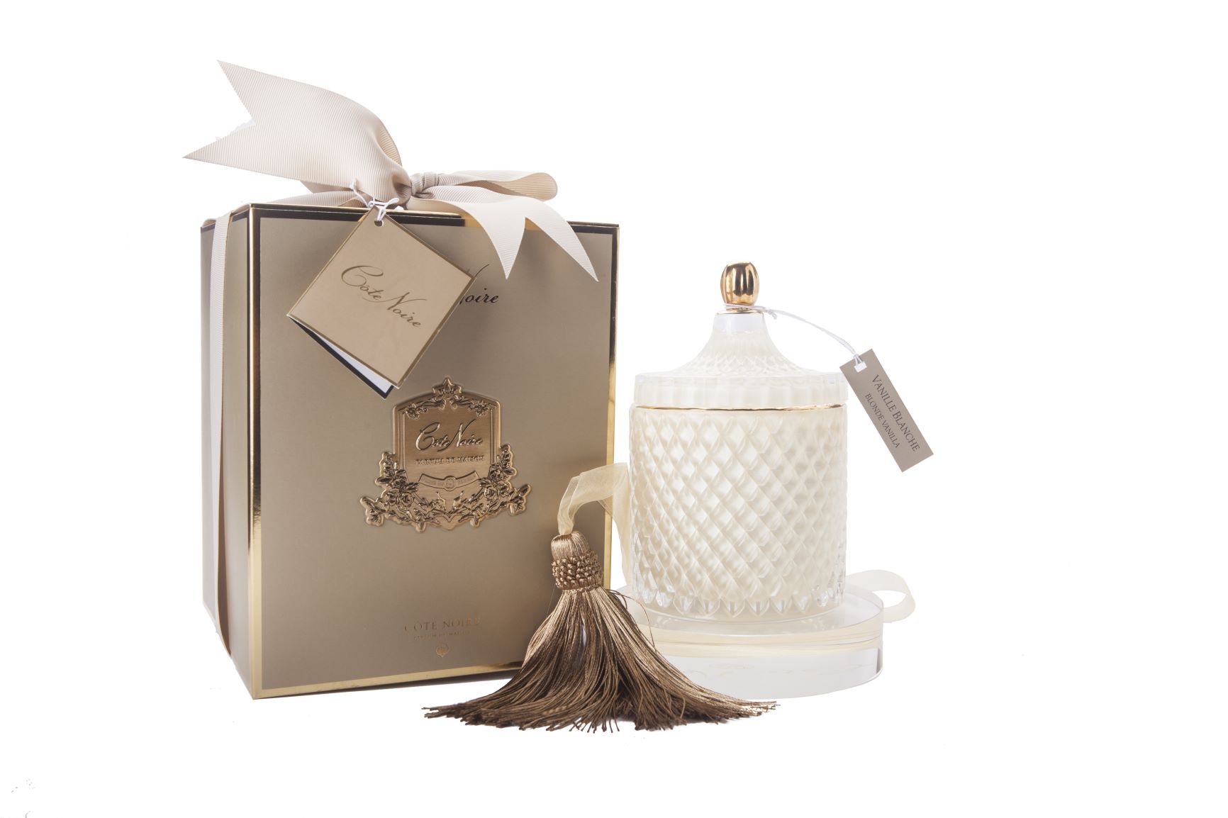 GrandCreamArtDecoCandle_with_box_tassel_1732x1154 Размер: 17,5*10,5*10,5 см Вес свечи: 450 г Цвет: кремовый, золотой Материал: воск Ecoluxe, стекло