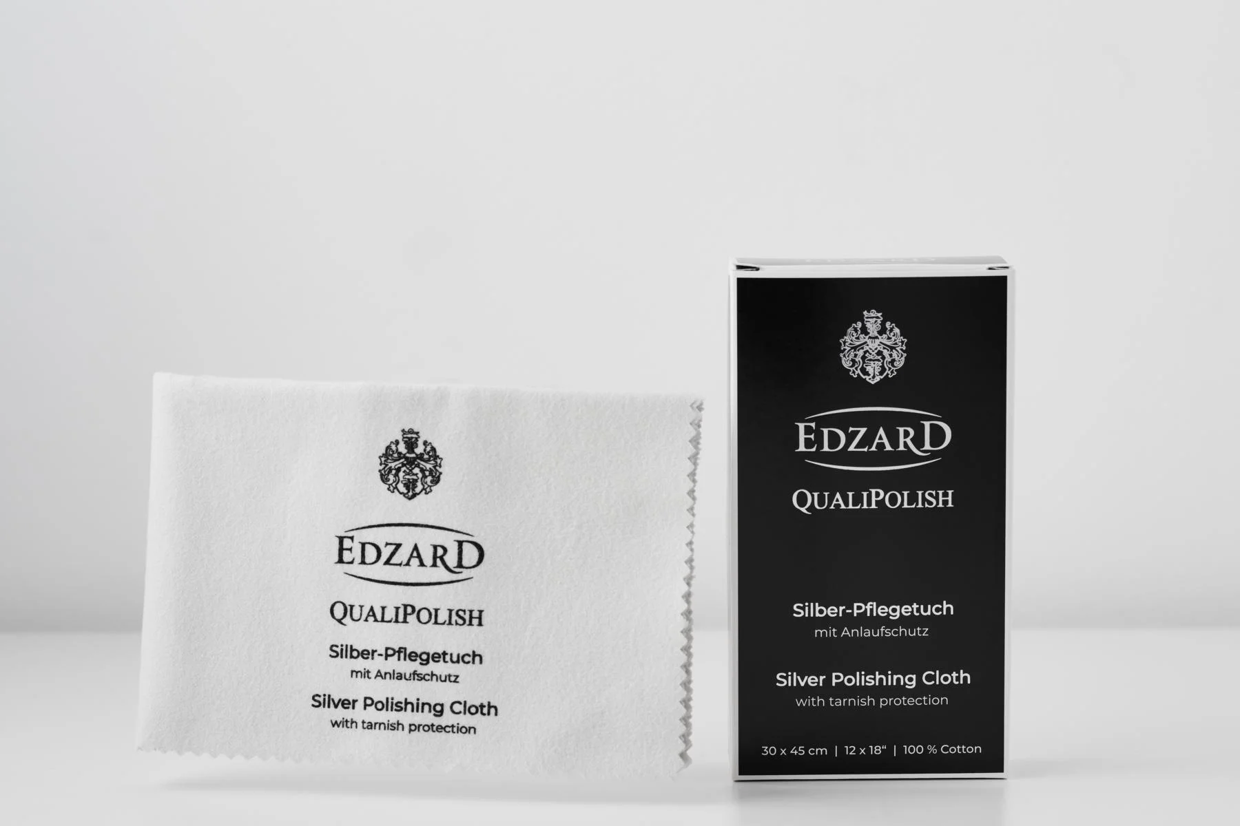 5035_2 5035 2 Серветка для чищення срібла QualiPolish® швидко повертає сріблу блиск і допомагає підтримувати бездоганний вигляд улюблених виробів без зайвих зусиль. Дізнайтесь, чому цей аксесуар став незамінним для догляду за сріблом.