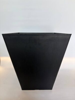Высокое кашпо Ecostone 45 см, черное